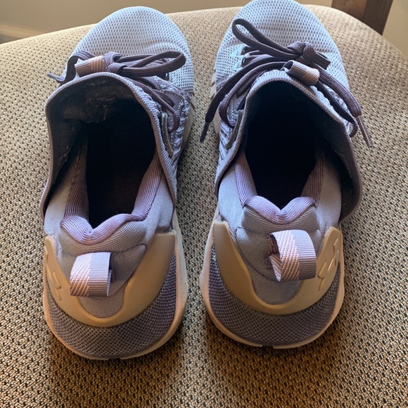 Under Armour tennis shoes - Picture 3 of 4